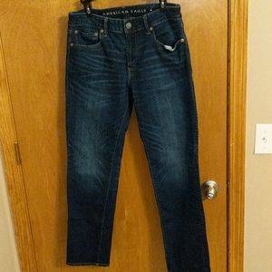 American Eagle dark wash jeans next level flex